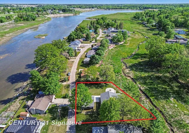 2nd image of 5458 Oakridge Dr, Beaverton, MI 48612 | MLS# 61050209482