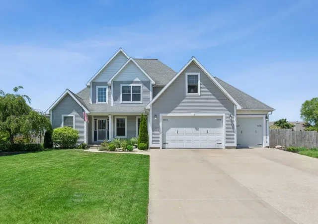 Photo 1 of Single family home for sale at 4178 S Royal Curv, Saint Joseph, MI 49085 | MLS# 69026025806 | Listing updated on 2026-06-03