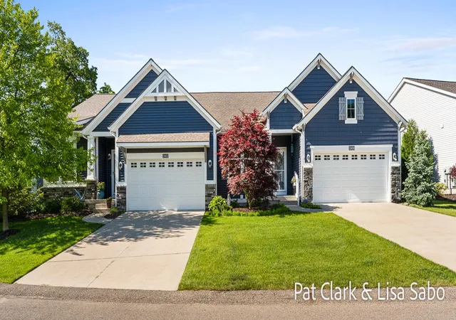 Listing Photo 2 - Condo for sale in building located at 13458 Waybury Dr, Nunica, MI 49448