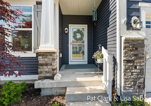 Listing Photo 3 - Condo for sale in building located at 13458 Waybury Dr, Nunica, MI 49448