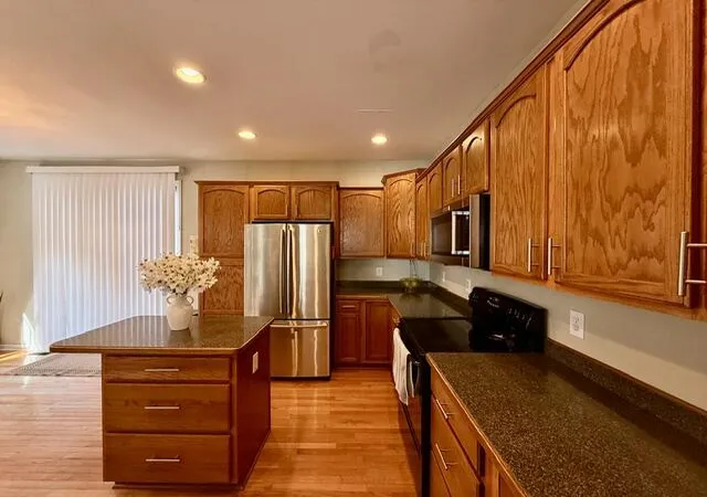 4th image of 3725 Shearwater Ln, East Lansing, MI 48823 | MLS# 71026025807