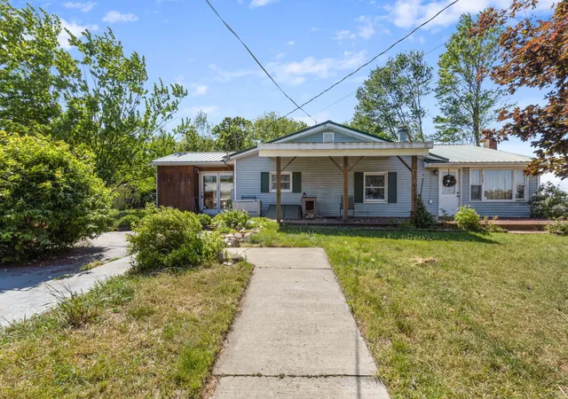 1st image of 2750 Beebe Rd, Niles, MI 49120 | MLS# 69026025828