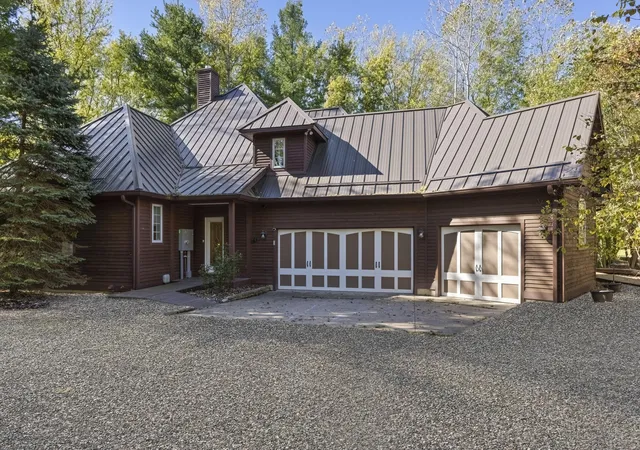 2nd image of 5650 Lily Ln, Sawyer, MI 49125 | MLS# 69026025844