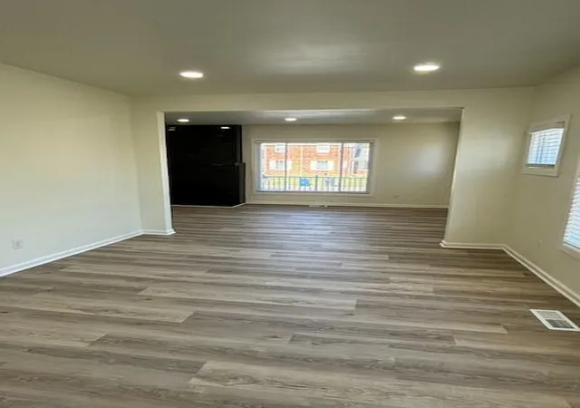 5th image of 17216 Birwood St, Detroit, MI 48221 | MLS# 81026025849