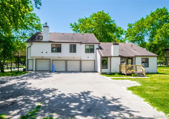 2nd image of 2925 Staten Ave #6, Lansing, MI 48910 | MLS# 20261039553