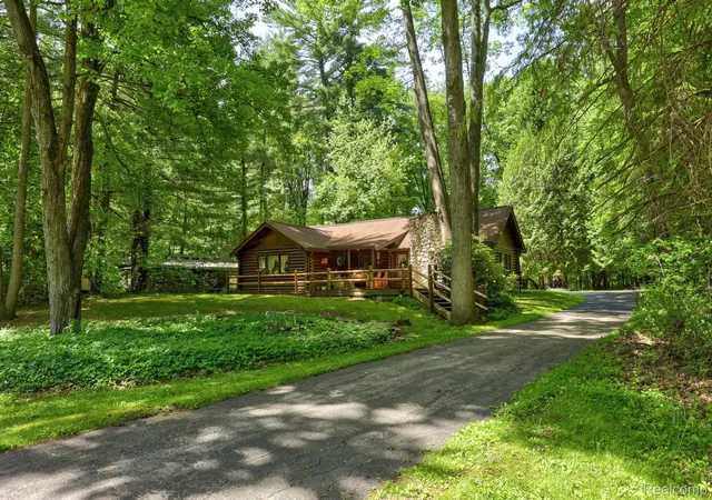 1st image of 3814 S Towerline Rd, Bridgeport, MI 48722 | MLS# 20261039561