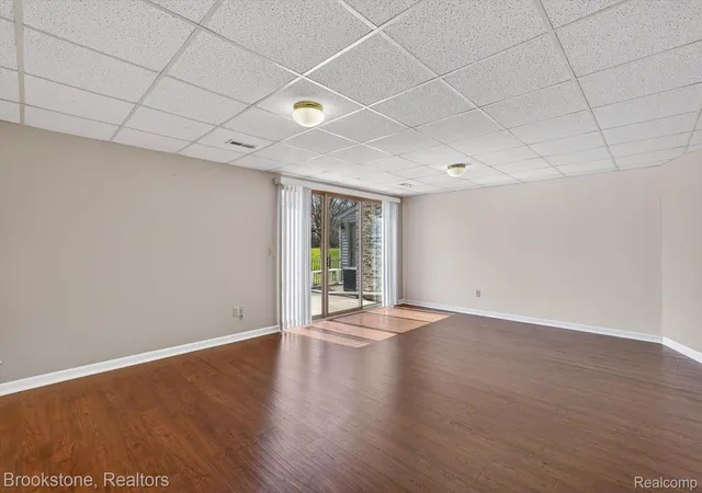 4th image of 62401 Raleigh Ct #4, South Lyon, MI 48178 | MLS# 20261039570
