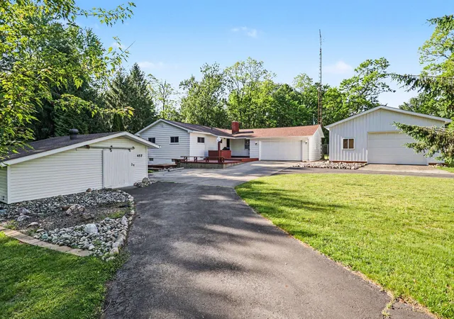 Homes for sale in Coldwater City Branch, MI | 457 Hardwood Dr, Coldwater City Branch, MI 49036 | MLS# 62026025874