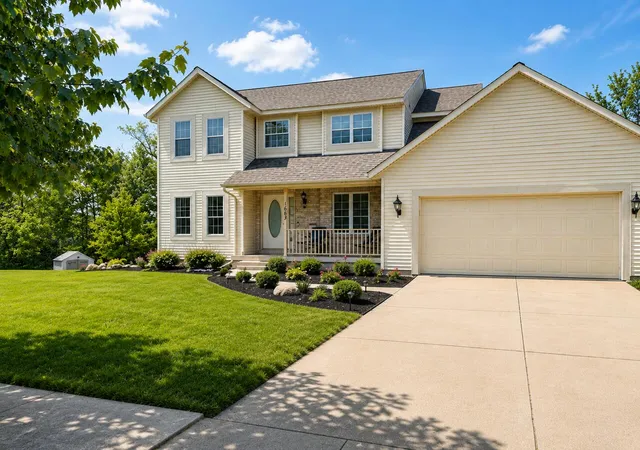 1st image of 1663 Coalcar Ct Se, Grand Rapids, MI 49508 | MLS# 65026025881