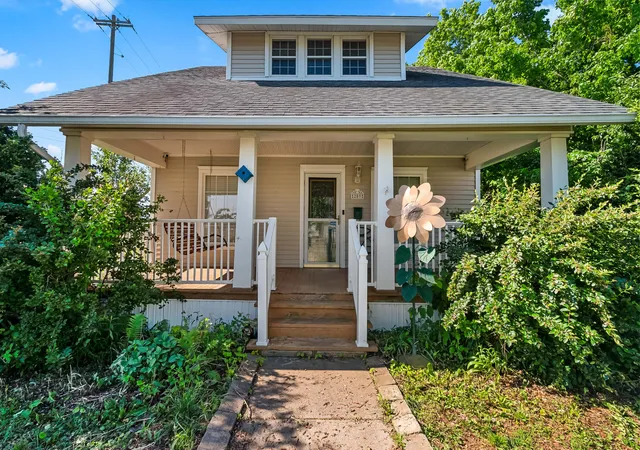 1st image of 209 E Center St, Waldron, MI 49288 | MLS# 53026025892