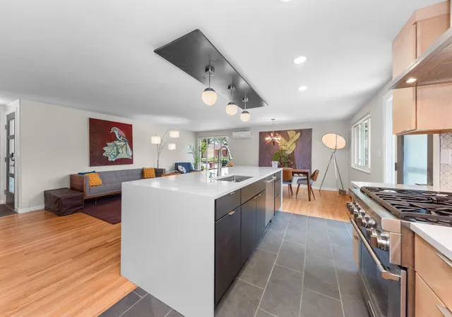 Photo 3 of Single family home for sale at 2740 Manchester Rd, Ann Arbor, MI 48104 | MLS# 81026025897 | Listing updated on 2026-06-09