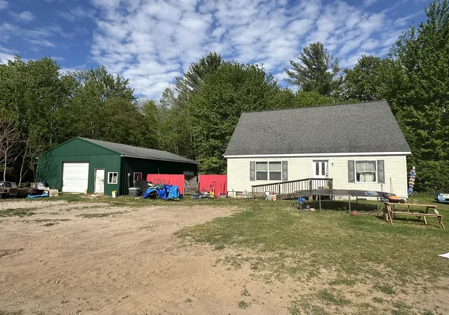 Homes for sale in Scottville, MI | 4354 N Us Hwy 31, Scottville, MI 49454 | MLS# 67026025929