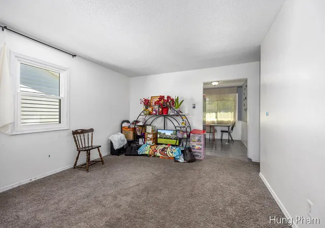 4th image of 3542 Wedgewood Dr SW, Wyoming, MI 49519