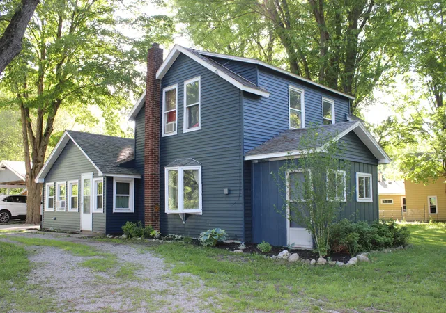1st image of 3727 S Ravenna Rd, Ravenna, MI 49451 | MLS# 65026025931