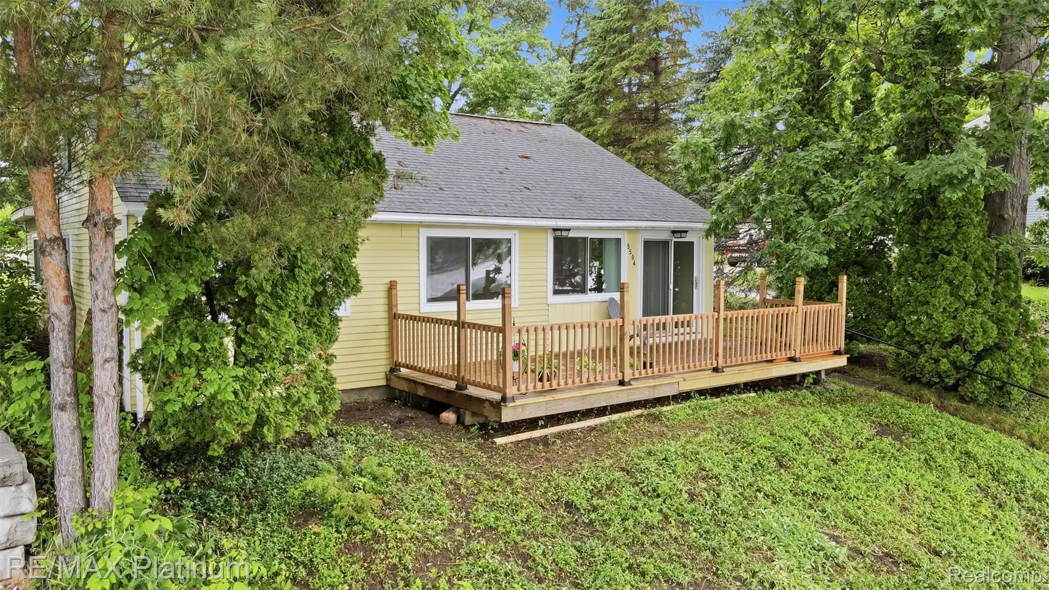 Photo 1 of Single family home for sale at 5504 Wildwood Dr, Howell, MI 48843 | MLS# 20261039625 | Listing updated on 2026-10-27
