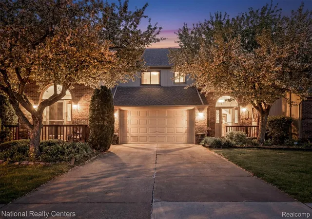 Photo 1 of Condo for sale at 2203 Rochelle Park Dr, Rochester Hills, MI 48309 | MLS# 20261039638 | Listing updated on 2026-06-16