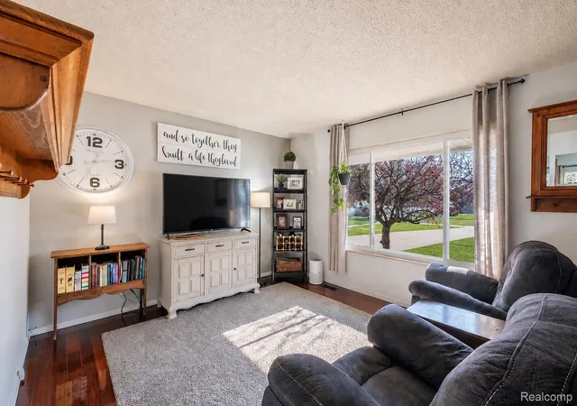 Photo 1 of Sale Pending at 4102 Farner St, Linden, MI 48451 | MLS# 20261039647 | Listing updated on 2026-06-04