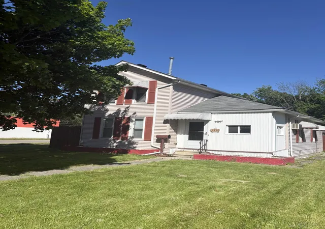 1st image of 2351 S Michigan St, Saginaw City Saginaw, MI 48602 | MLS# 61050209544