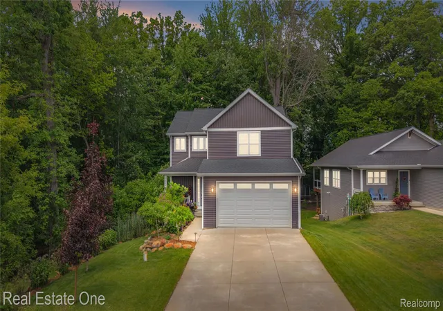Homes for sale in Hamburg Township Livingston, MI | 3259 Rush Lake Rd, Hamburg Township Livingston, MI 48169 | MLS# 20261039656