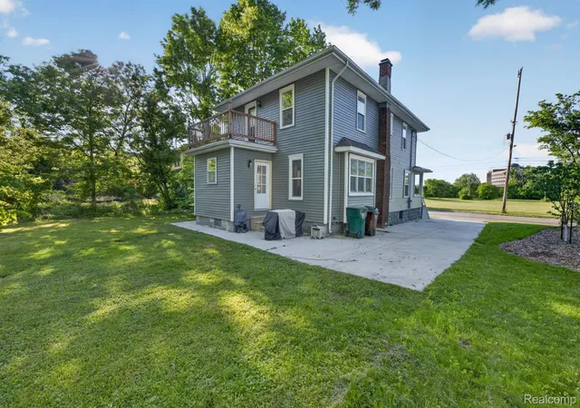 5th image of 925 W Kalamazoo St, Lansing, MI 48915 | MLS# 20261039658
