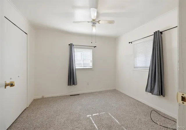 Photo 4 of Single family home for sale at 1631 Clara St, Clinton Township, MI 48036 | MLS# 20261039662 | Listing updated on 2026-06-21