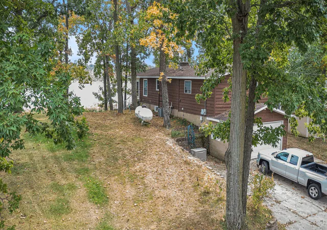 4th image of 11681 Scott Park Rd, Delton, MI 49046 | MLS# 66026025992