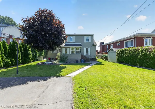 Homes for sale in Frenchtown Township Monroe, MI | 3946 Lakeshore Dr, Frenchtown Township Monroe, MI 48166 | MLS# 20261039698