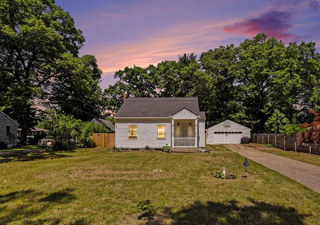 Homes for sale in Egelston Township Muskegon, MI | 5324 Bryn Mawr Pl, Egelston Township Muskegon, MI 49442 | MLS# 71026025998