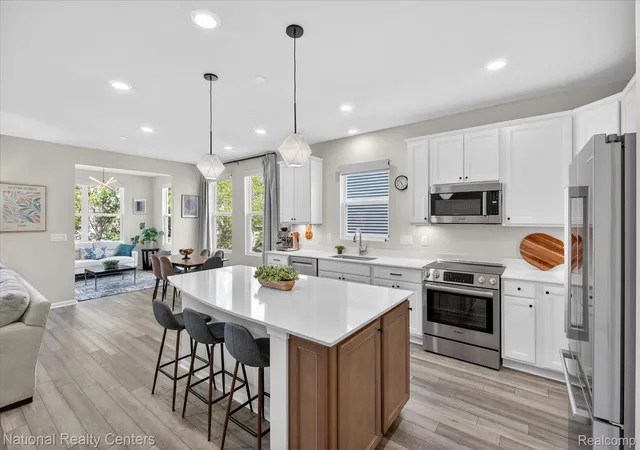 Photo 3 of Single family home for sale at 38681 Chasewood Ct, Farmington, MI 48335 | MLS# 20261039727 | Listing updated on 2026-07-18