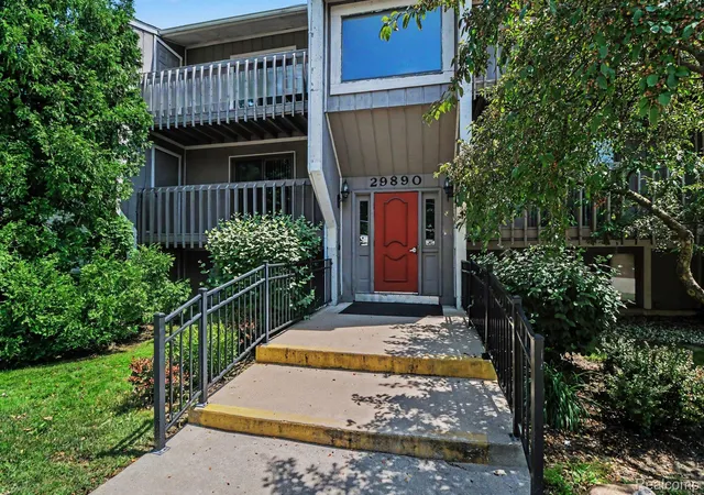 Photo 2 of Condo for sale at 29890 W 12 Mile Rd E #907, Farmington Hills, MI 48334 | MLS# 20261039751 | Listing updated on 2026-08-24