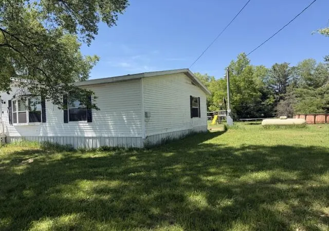 Homes for sale in Selma Township Wexford, MI | 2906 S 33 Rd, Selma Township Wexford, MI 49601 | MLS# 72026026019