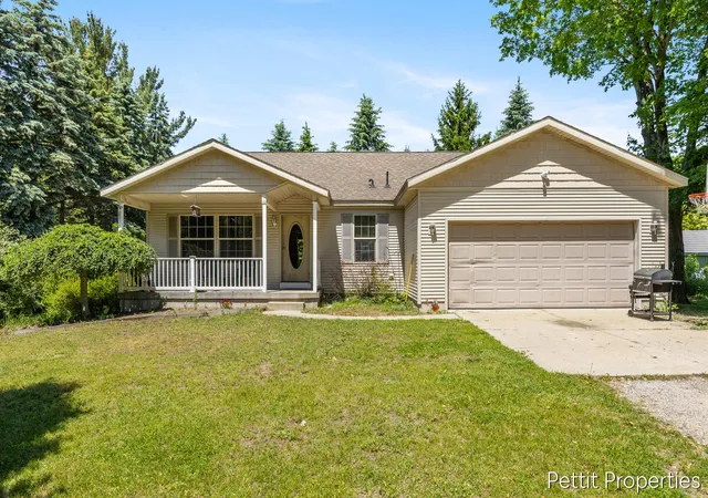 1st image of 2481 Bauer Rd, Jenison, MI 49428 | MLS# 65026026025