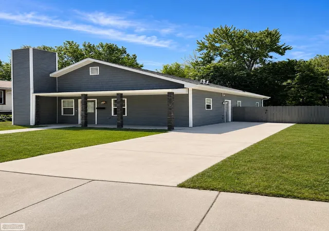 Photo 2 of Single family home for sale at 403 Voorheis St, Pontiac, MI 48341 | MLS# 58050209593 | Listing updated on 2026-08-19