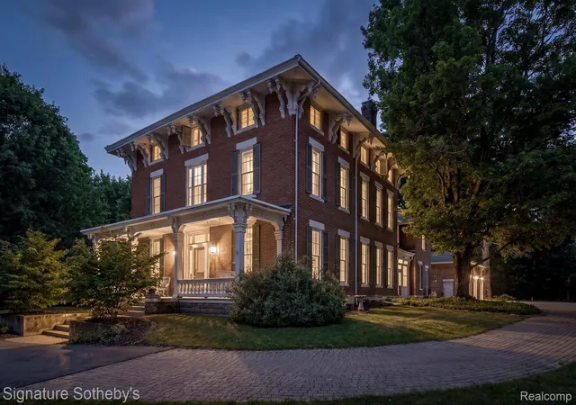 4th image of 410 N Eagle St, Marshall, MI 49068 | MLS# 20261039818