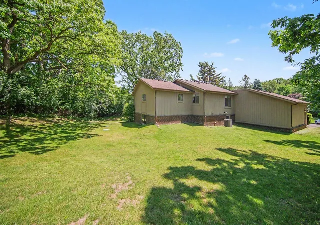 Homes for sale in Scio Township Washtenaw, MI | 5181 Christine Ct, Scio Township Washtenaw, MI 48103 | MLS# 81026026041
