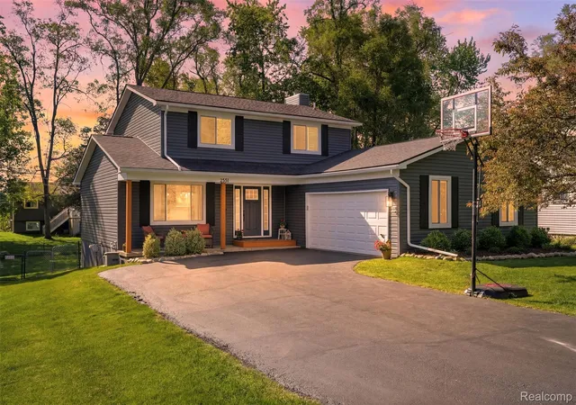 Photo 1 of Single family home for sale at 2351 Recreation Dr, West Bloomfield, MI 48324 | MLS# 20261039824 | Listing updated on 2026-06-18