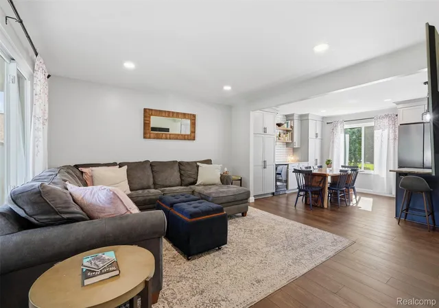 Photo 3 of Single family home for sale at 2351 Recreation Dr, West Bloomfield, MI 48324 | MLS# 20261039824 | Listing updated on 2026-06-18
