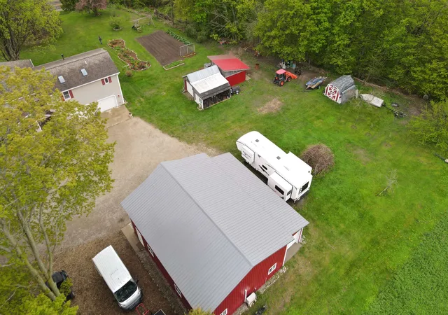 42nd image of 8201 Essex Rd, Ellsworth, MI 49729 | MLS# 78080069032