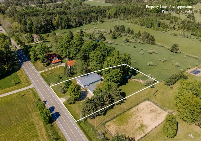 Photo 3 of Single family home for sale at 5875 Knight Rd, Kingsley, MI 49649 | MLS# 78080069034 | Listing updated on 2026-06-05