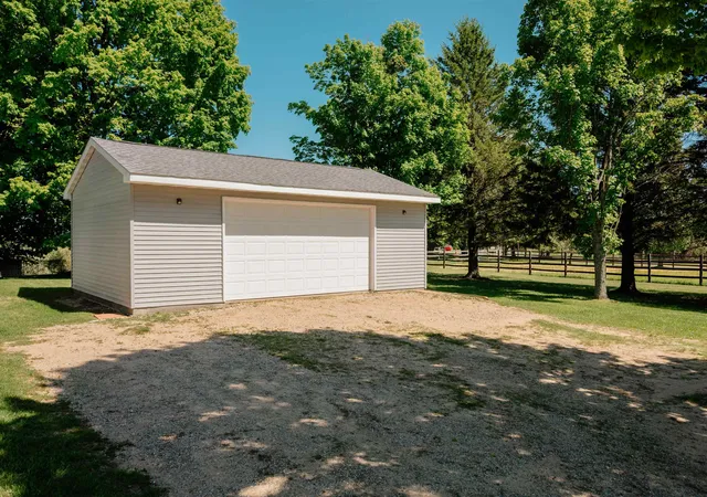 Photo 3 of Single family home for sale at 5875 Knight Rd, Kingsley, MI 49649 | MLS# 78080069034 | Listing updated on 2026-06-05
