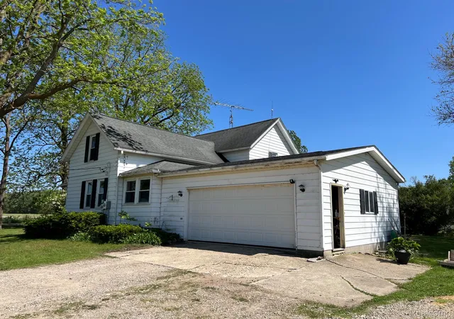 3rd image of 1464 S Force Rd, Attica, MI 48412 | MLS# 20261039843