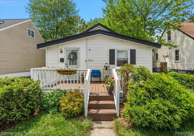 Photo 1 of Sale Pending at 2715 Inman St, Ferndale, MI 48220 | MLS# 20261039851 | Listing updated on 2026-06-12