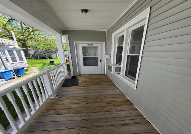 Photo 4 of Single family home for sale at 299 4th Street, Manistee, MI 49660 | MLS# 67026026086 | Listing updated on 2026-09-03