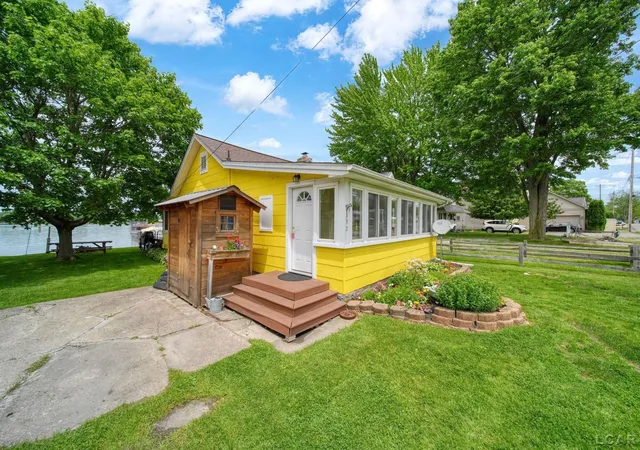 Photo 2 of Single family home for sale at 392 Egan Hwy, Brooklyn, MI 49230 | MLS# 56050209635 | Listing updated on 2026-06-09
