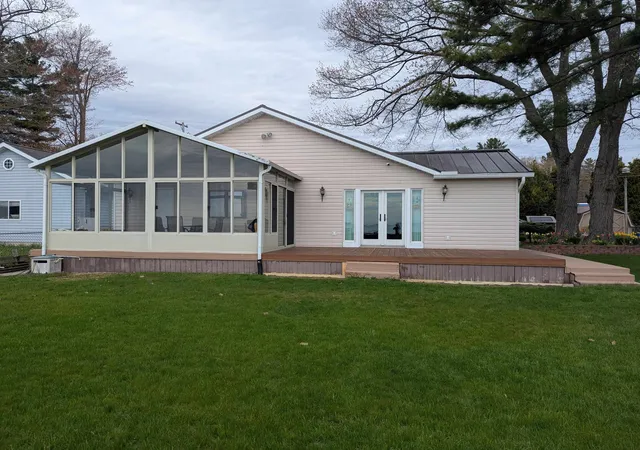 1st image of 488 N Huron Rd, Au Gres, MI 48703 | MLS# 77080069042
