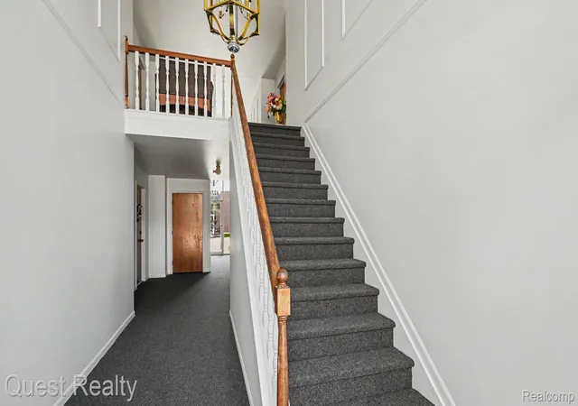 Listing Photo 2 - Condo for sale in building located at 42744 Sheldon Pl, Clinton Village, MI 48038 - Unit #151