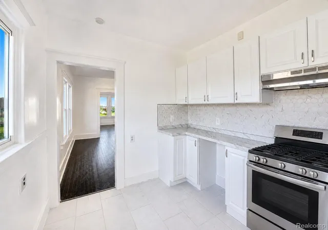 Photo 3 of Single family home for sale at 1735 Clairmount St, Detroit, MI 48206 | MLS# 20261039921 | Listing updated on 2026-07-20