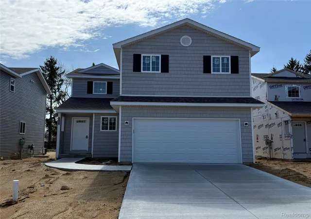 Photo 1 of Single family home for sale at 5751 Copper Tree Park, Waterford, MI 48327 | MLS# 20261039924 | Listing updated on 2026-08-20