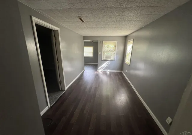Photo 3 of Single family home for sale at 1840 Ribble St, Saginaw, MI 48601 | MLS# 61050209646 | Listing updated on 2026-08-26
