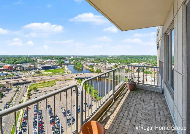 Homes for sale in Grand Rapids City Kent, MI | 28 Campau Cir Nw #2803, Grand Rapids City Kent, MI 49503 | MLS# 65026026112